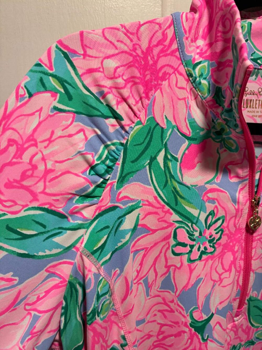 Lilly Pulitzer~ NWOT!!~ UPF 50+ Luxletic® (Retail:  $138) - Picture 4 of 16